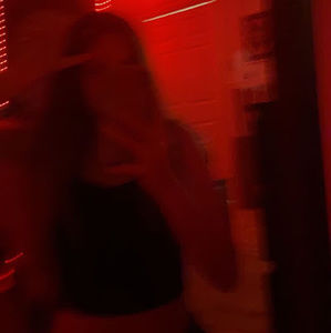 Meet your Posher, Maya